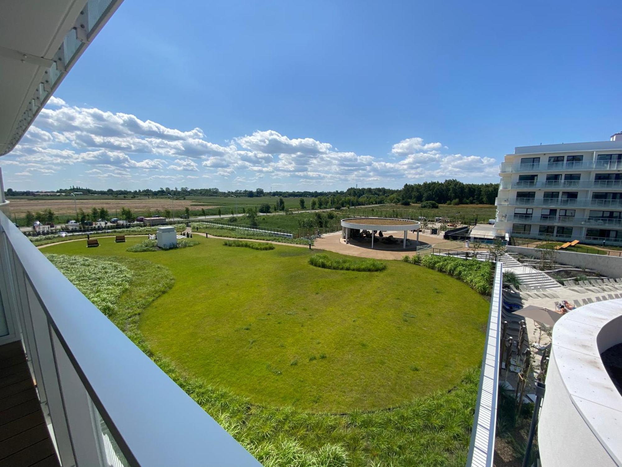 Polanki Aqua Apartament Luna Kołobrzeg Exterior foto